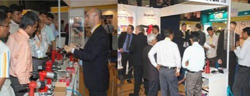 последние новости компании о Технология Чанчжоу Джунхэ принимает участие в международная выставка 2015 крепежных деталей в Индии